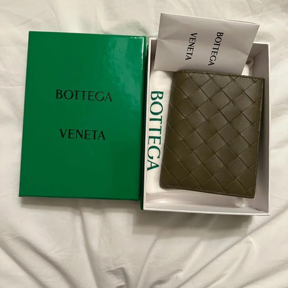Bottega Veneta intrecciato flap